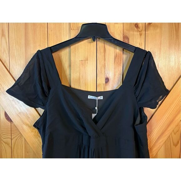 Rose gal cold shoulder dress black size 3X nwt (0775)￼ - Picture 3 of 8